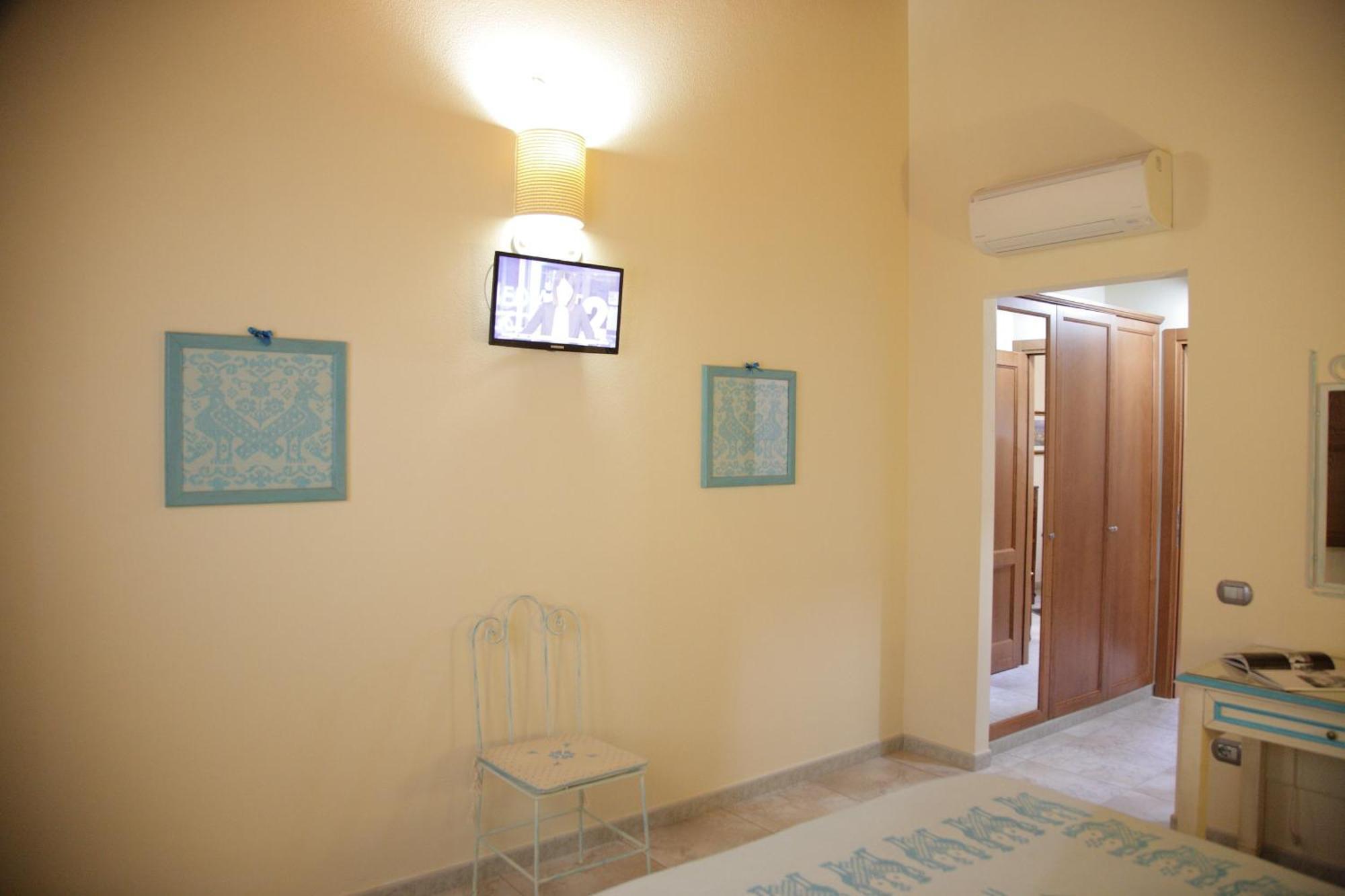 B&B Monte Prama Càbras Oda fotoğraf