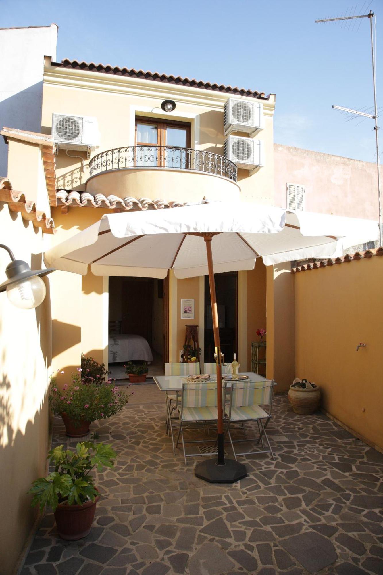 B&B Monte Prama Càbras Dış mekan fotoğraf